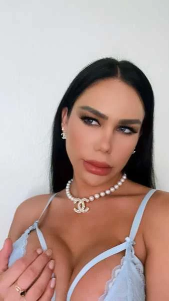 Photo 5 of Catalina Murillo