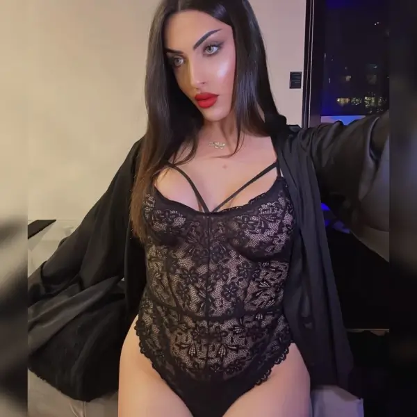 Thumbnail of Ella Montreal’s photo gallery