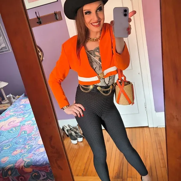 Photo 22 of Stephanie May