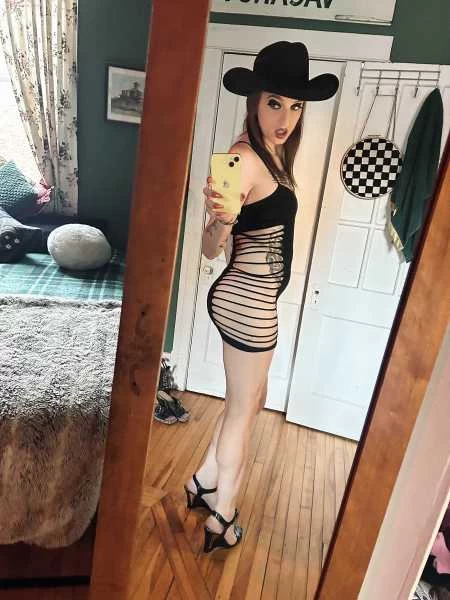 Photo 38 of Stephanie May