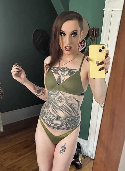 Photo 30 of Stephanie May