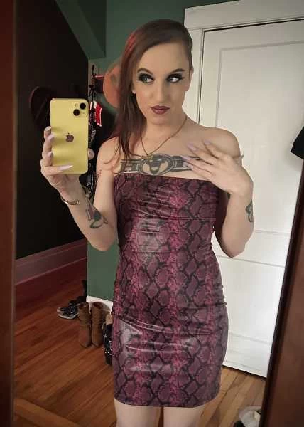 Photo 9 of Stephanie May