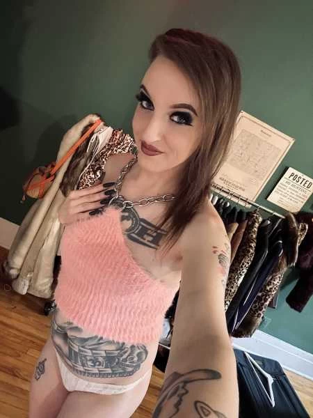 Photo 36 of Stephanie May