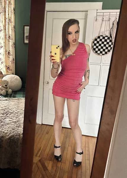 Photo 30 of Stephanie May