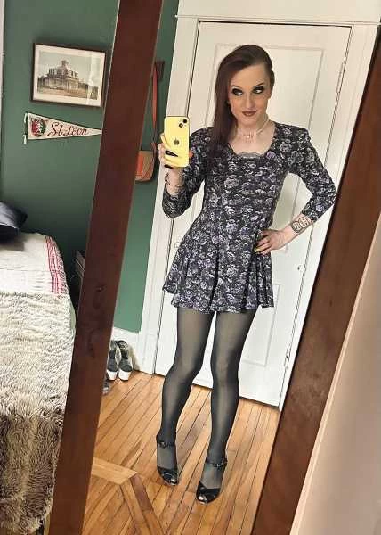 Photo 14 of Stephanie May