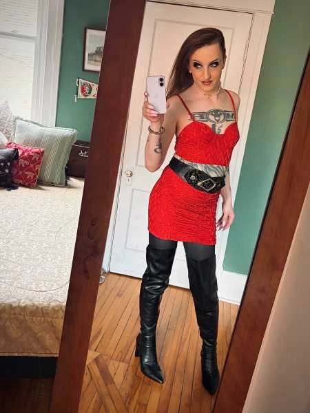 Photo 30 of Stephanie May
