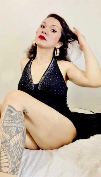 Photo 4 of KylieLacroix for Pleasure Time - OUTCALLS