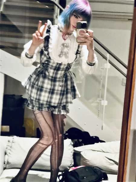 Photo 2 of Eve Lilith <3