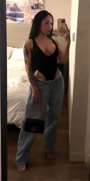 Photo 18 of FILIPINA ATHEINA LAST NIGHT