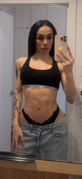 Photo 6 of FILIPINA ATHEINA LAST NIGHT