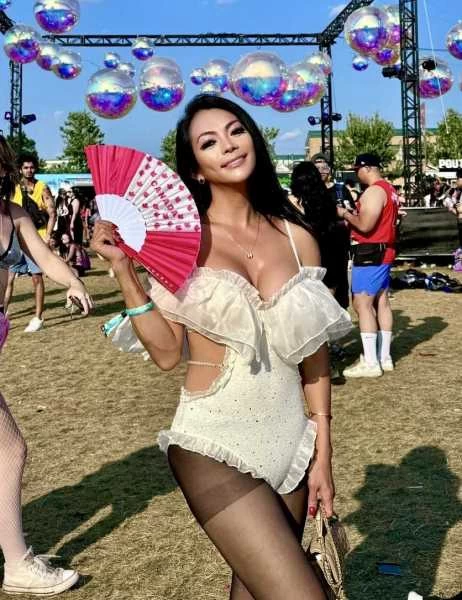 Photo 6 of Thai TS WELCOME FIRST TIMER