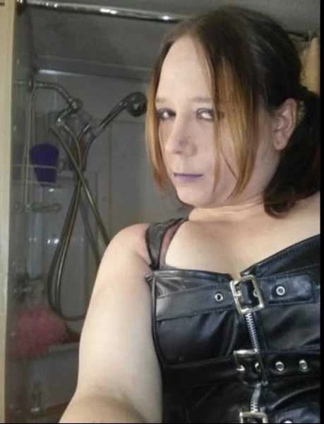 Photo 3 of Jessicaraven