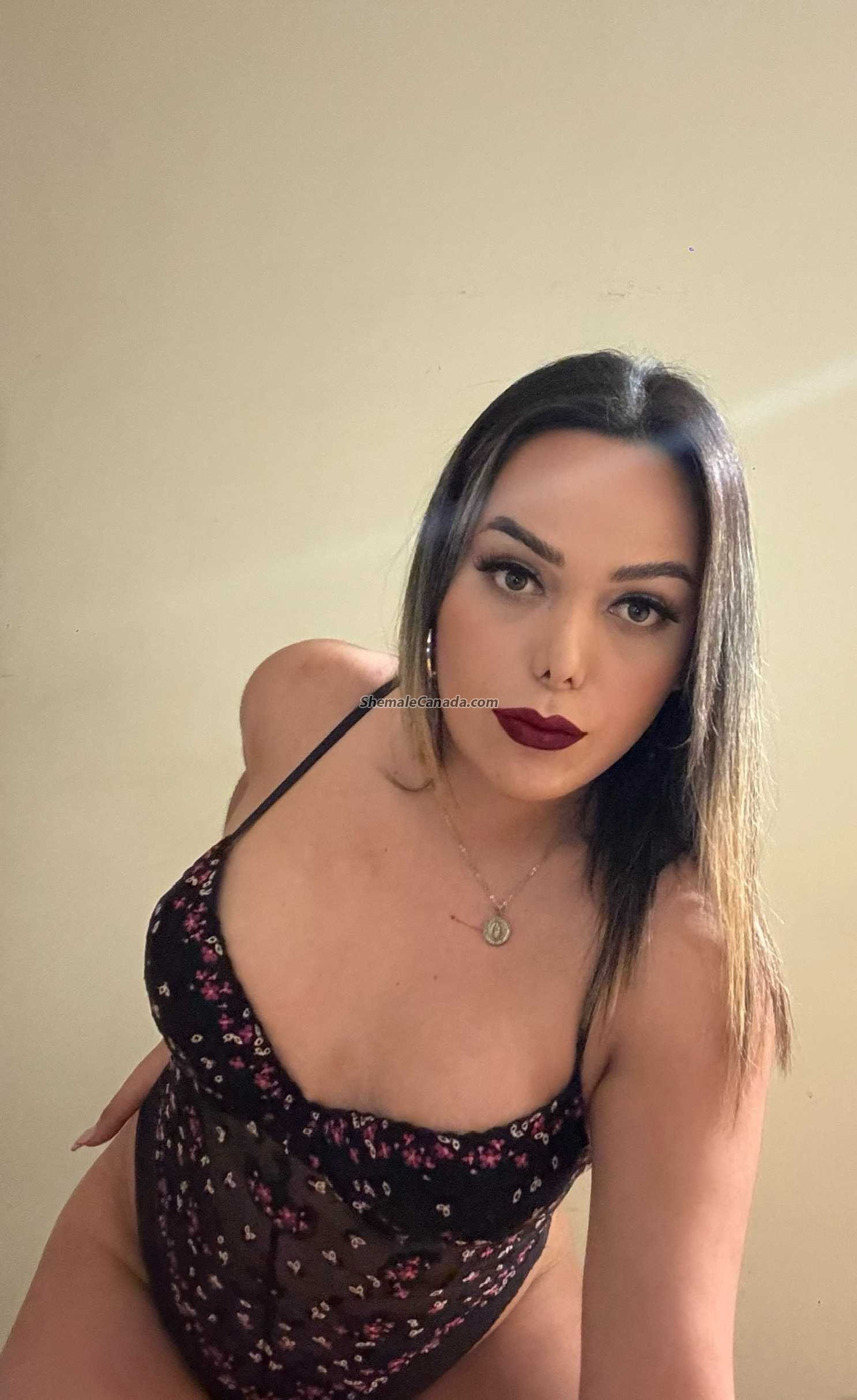 KAROL LATIN GIRL AVAILABLE - TS Escort in Toronto | ShemaleCanada.com